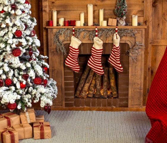 3f28680b-c79d-4b0f-b8ab-d9b1fee5943b-Top 10 Christmas Songs to Play on Accordion in 2023.jpg